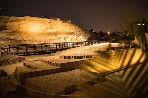 HUACA PUCLLANA