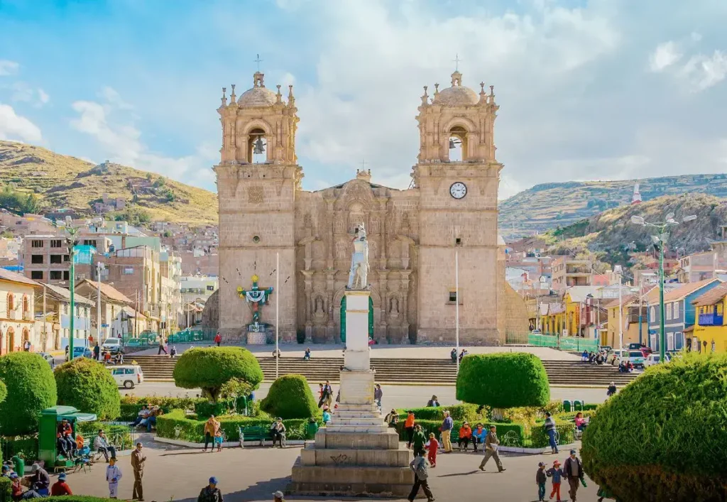 a Catedral de Puno