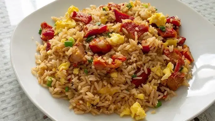 Arroz chaufa amazônico
