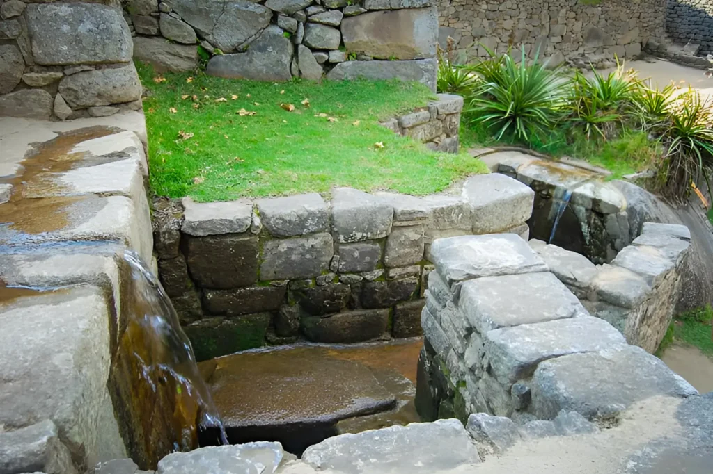 Canales de agua